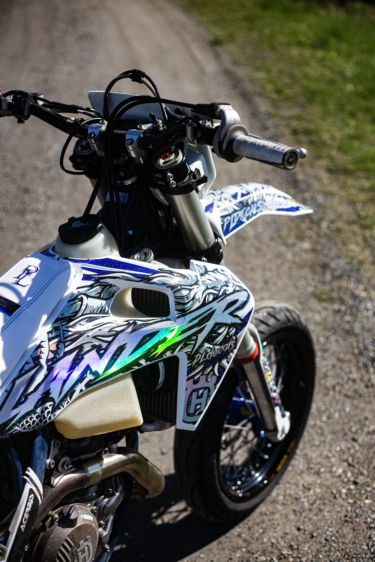 HOT DEALS Custom Bike-helmet-barpad graphics